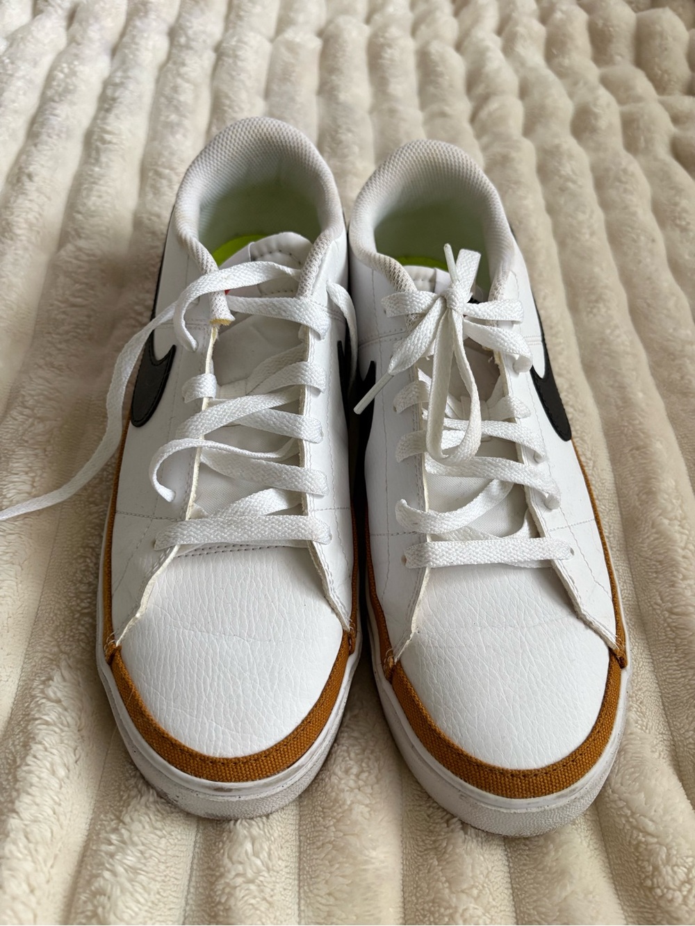 Nike Court Legacy NN Sneakers